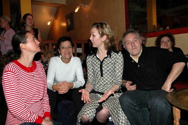 min 2006 11 21 latino 218